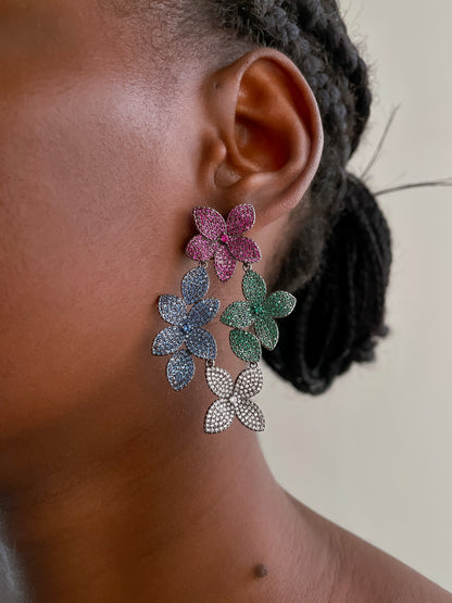 The Dalia Earring (black multicolor)