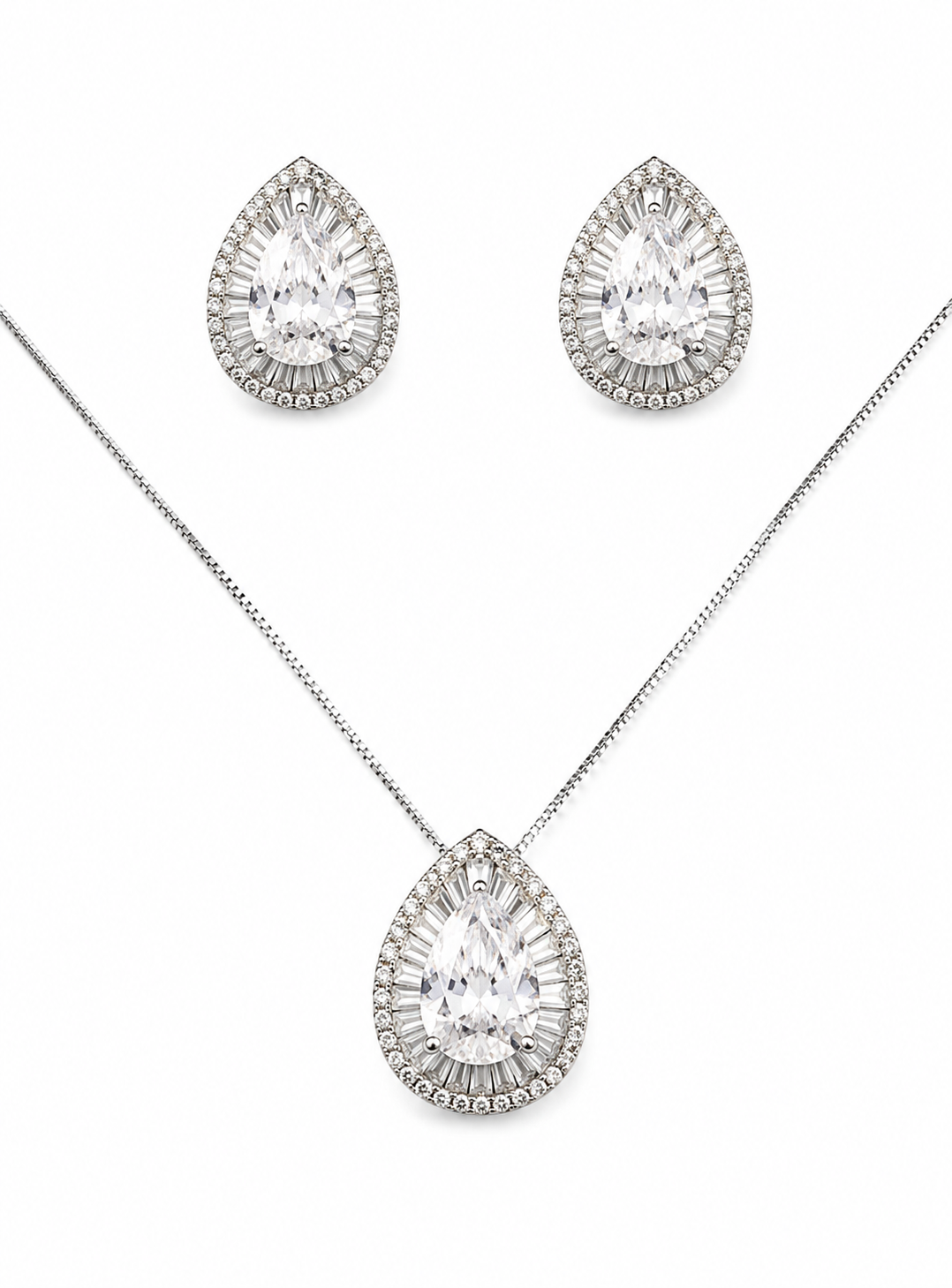 The Nandra Earring and Necklace Set